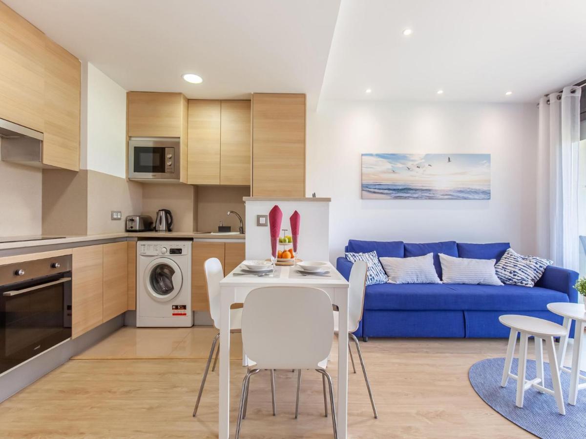 Belvilla By Oyo Modern Apartment In ปาลามอส ภายนอก รูปภาพ