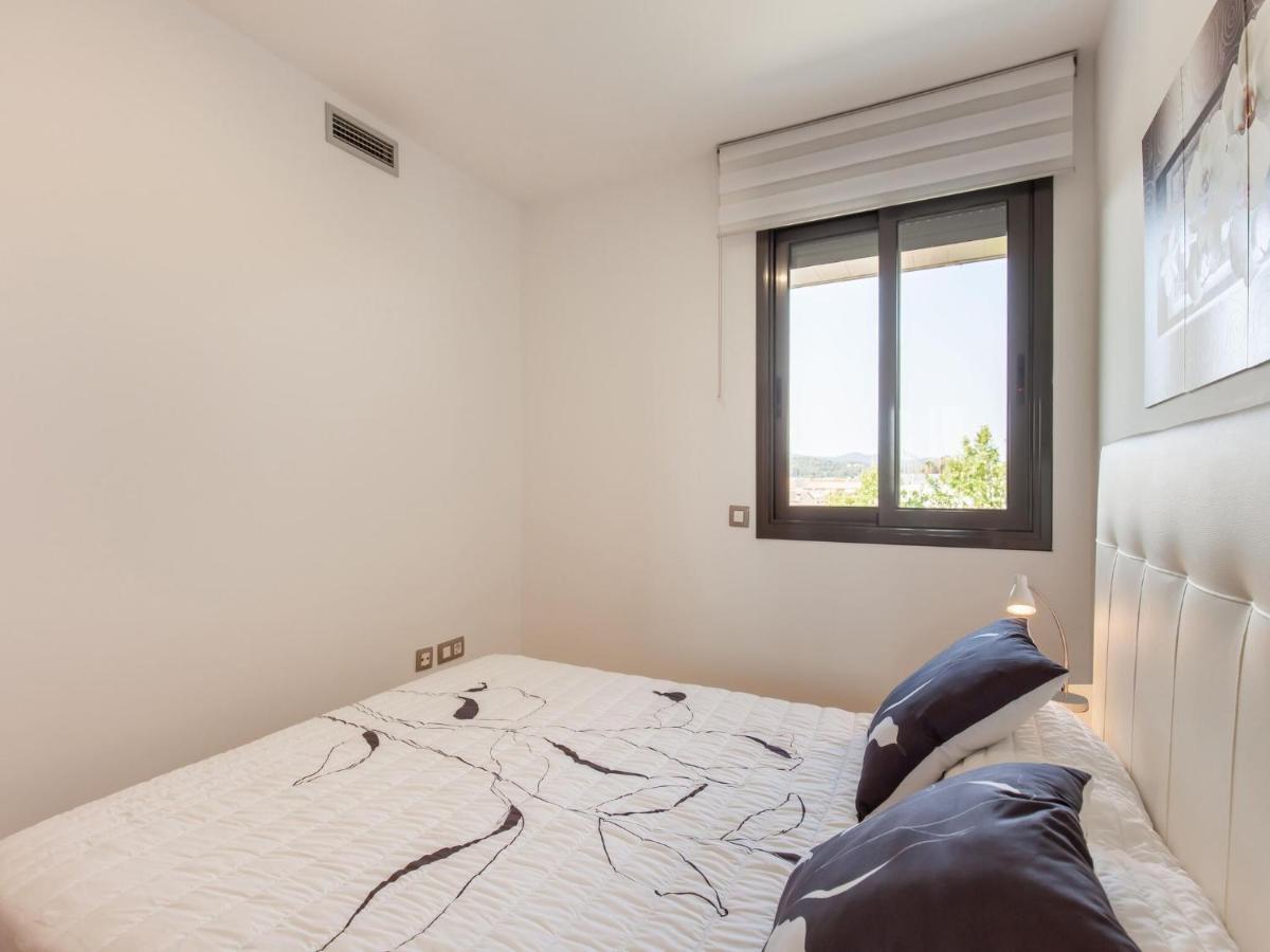 Belvilla By Oyo Modern Apartment In ปาลามอส ภายนอก รูปภาพ