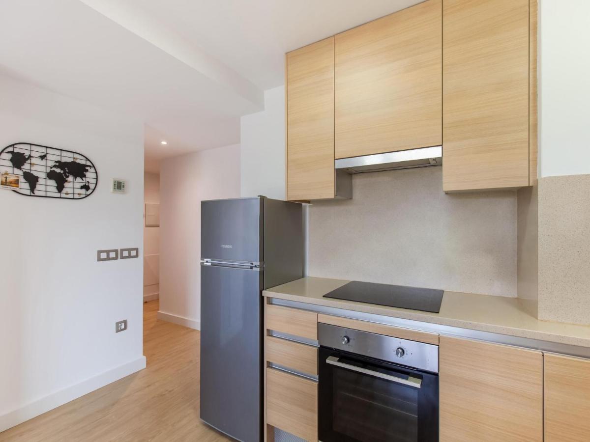 Belvilla By Oyo Modern Apartment In ปาลามอส ภายนอก รูปภาพ